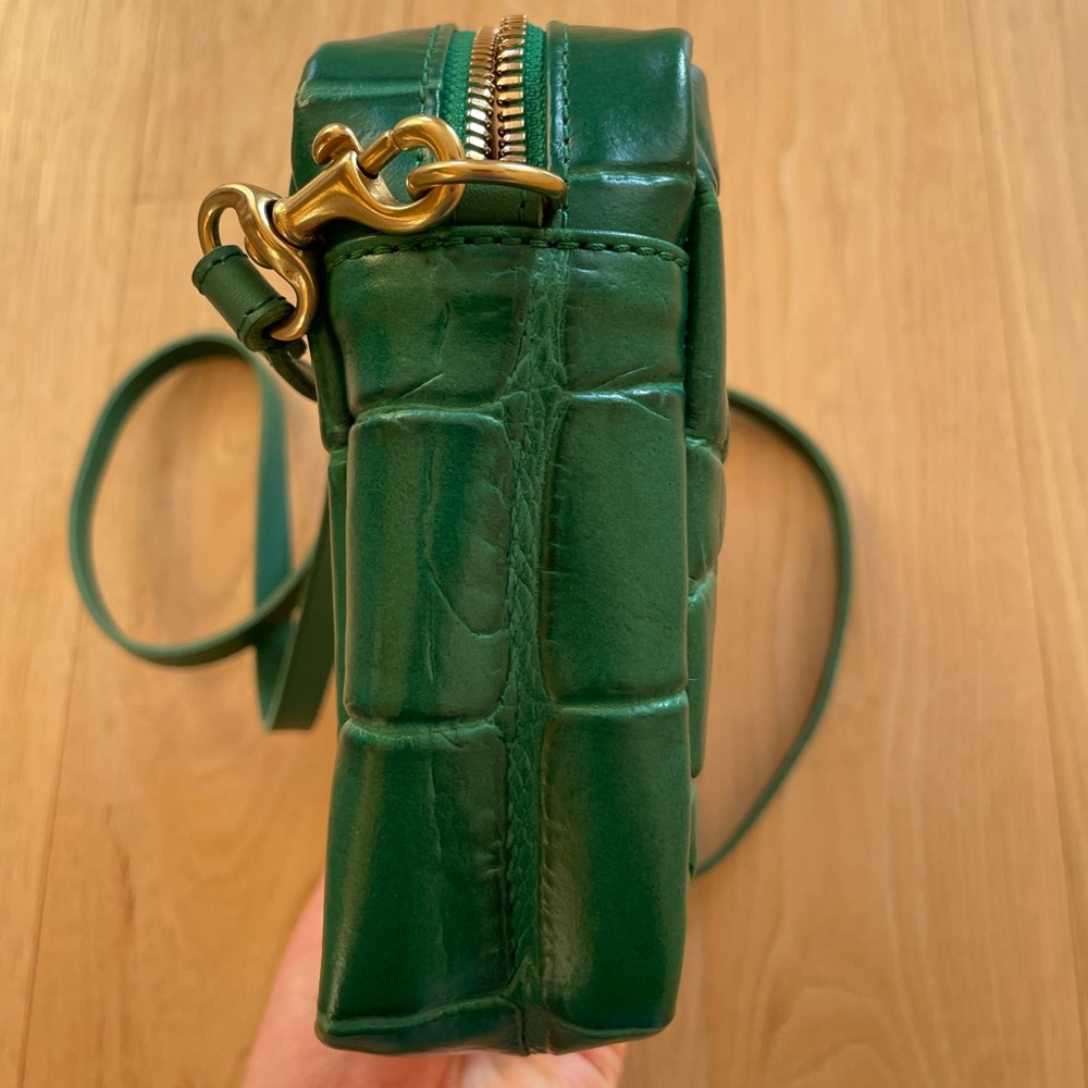 Clare V Green Croc-Embossed Leather Crossbody Bag - Picture 3 of 10
